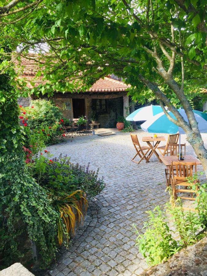 Quinta Padre Lobo Pension Santa Maria da Feira Buitenkant foto