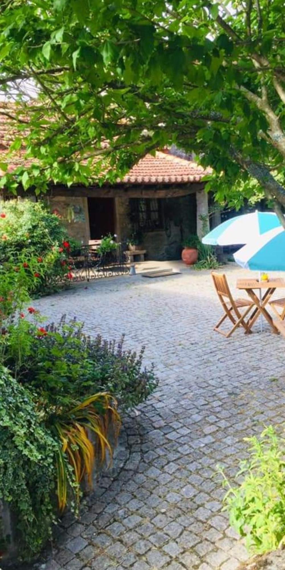Quinta Padre Lobo Pension Santa Maria da Feira Buitenkant foto